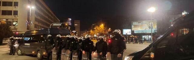 SSP: Uhapsiti režimske batinaše koji su vršili nasilje na večerašnjem protestu u Novom Sadu