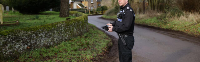 Полиција позвала телохранитеље краља Чарлса да сведоче о принцу Ендруу