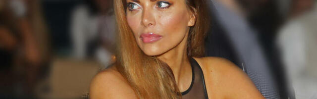 AUTOMOBIL VODITELJKE POTPUNO UNIŠTEN: Stravični prizori u blizini njene kuće, hitno se oglasila