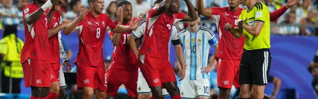 NOVO PRAVILO NAPRAVILO PAKAO ŠVAJCARCIMA! Ko nije znao - zbog OVOGA je Embolo isključen protiv Argentine! Umalo se izvukao posle epske gluposti, ali...
