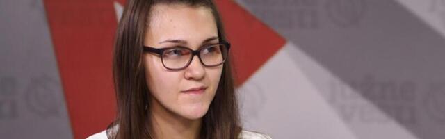 "Sebično je biti apolitičan danas u Srbiji" - Anđela Jeremić o studentskim blokadama