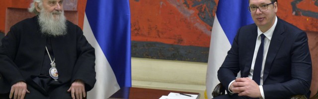 Patrijarh Irinej: Već osam godina slušam da će Vučić izdati Kosovo