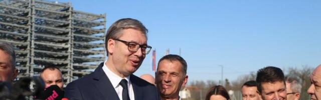 70 NOVIH RADNIH MESTA ZA KURŠUMLIJU: Vučić najavio - SDPR proširuje još jednu halu za montažu