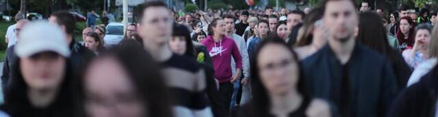 Protest u Kragujevcu: Ne damo im da zemlju koju volimo oni smatraju za svoj plen (VIDEO)