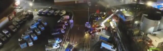 IZBIO VELIKI POŽAR U FABRICI ČVARAKA! Oko 50 vatrogasaca gasilo vatru u Volsolu (VIDEO)