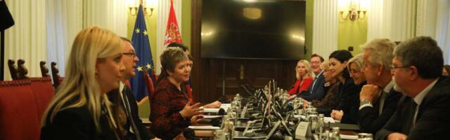 „Nepotrebna i nesrazmerna upotreba sile i nezakonit nadzor demonstranata“: Šta još piše u izveštaju EP o poseti Srbiji?