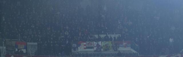 HAOS ISPRED STADIONA POSLE ZVEZDINE POBEDE! Sukob Delija i policije! Među navijače bačen suzavac