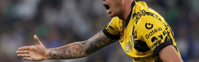 Barsa merka trojicu štopera