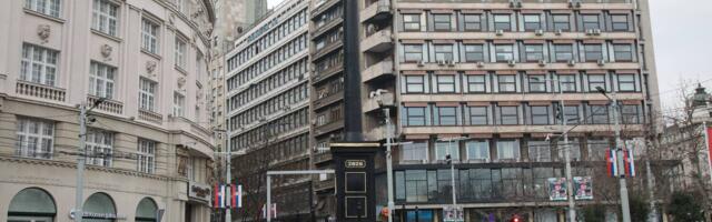 Stojčić: Sat na Trgu republike se pokvario zato što ga je Gradska čistoća oprala vodom pod velikim pritiskom