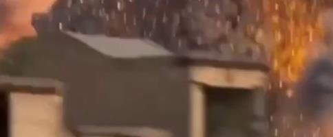 STRAVIČNE OGROMNE EKSPLOZIJE U IRANSKOJ RAKETNOJ BAZI! Šire se snimci BRUTALNOG američko-izraelskog udara, scena kao u FILMOVIMA o nestanku sveta! (VIDEO)