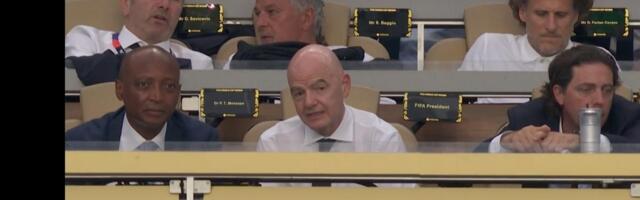 Ništa od podrške komšijama, Dejo Savićević je njih izabrao da gleda na Mundijalu: Legenda u društvu iz snova /FOTO/
