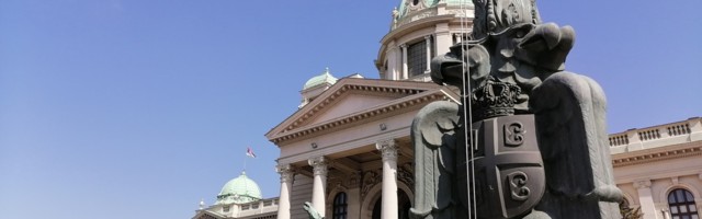 Narodna skupština usvojila Zakon o zaštiti ćirilice