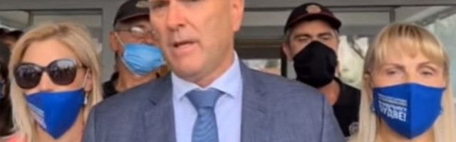 BUDVA ZBOG MILOVIH PROVOKATORA ODLOŽILA PROSLAVU POBEDE! Carević: Ne smemo dozvoliti da bivši režim incidentima ugrozi rezultate izbora!