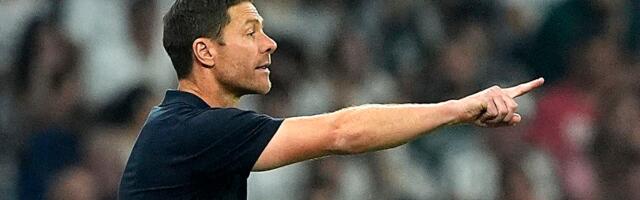 "Znam da žele da odem!" Ćabi Alonso održao govor igračima pred meč istine