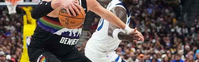 Čudesna noć Jokića – 56-16-15! Minesota pala posle drame na Božić (VIDEO)