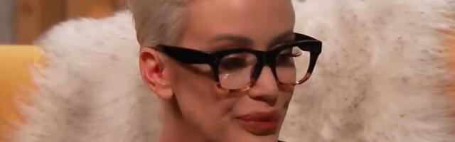 "OVIM LJUDIMA DUGUJEM..." Dušica Jakovljević podelila sliku sa Željkom i Milicom Mitrović, javno otkrila šta su uradili za nju - Zahvalna im do neba! (FOTO)