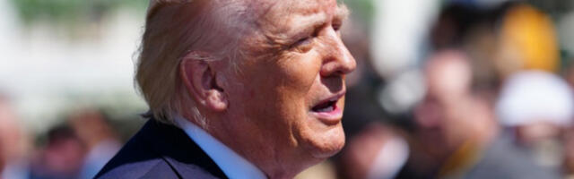 Трамп: Си ће ме чврсто загрлити када стигнем у Пекинг