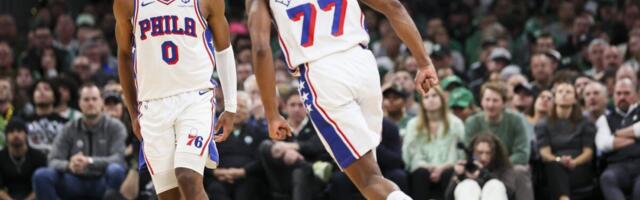 FILA UZVRATILA UDARAC - RUKI ISPISAO ISTORIJU! Na startu meča doživeo težak pad, vratio se na teren i napravio šou za pamćenje! (VIDEO)