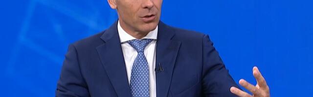 KAD MRGUD ZAIGRA MORAVAC Ministar Mali odgovorio Nikeziću: "Ne raduje ga napredak Srbije, a sad mu smetaju i kineski roboti!"