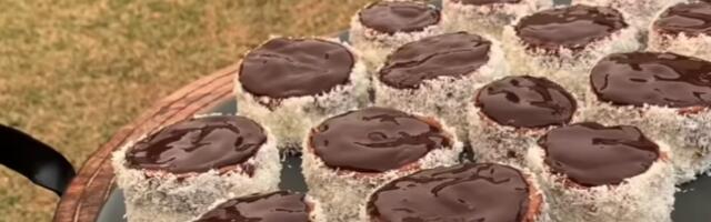 LAK RECEPT I PREUKUSAN KOLAČ: Ruske kape nikad jednostavnije (FOTO)