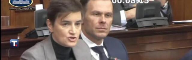 Бошко Обрадовић и посланици Двери у скупштини вређали премијерку Ану Брнабић