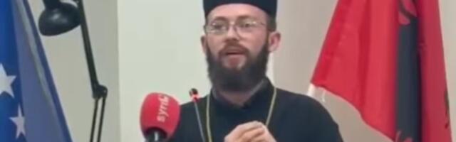 Uspon SAMOPROGLAŠENOG ARHIEPISKOPA: Oltar sa albanskom zastavom, upad u crkvu, susreti sa gradonačelnicima...