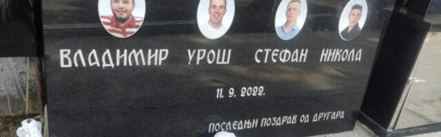 UŽICE ZAVIJENO U CRNO Stotinu ljudi plakalo nad spomenikom stradalih momaka!