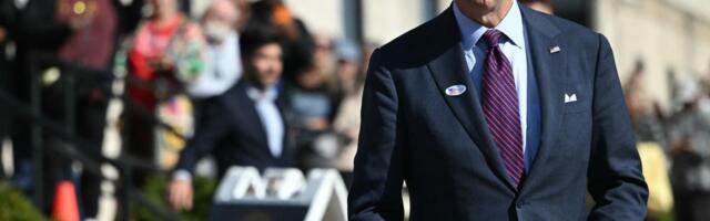 BAJDEN "PREKRSTIO" AMERIKU: Novi gaf bivšeg američkog predsednika (VIDEO)