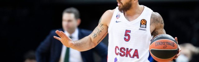 Šou u Pireju: Printezis promašio šut za pobedu, CSKA kockao 25 razlike protiv Olimpijakosa