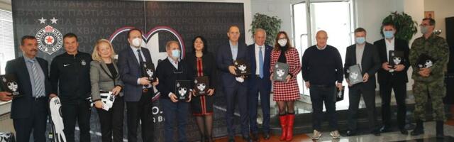 Partizan pokrenuo akciju “Heroji, hvala vam!” (VIDEO)