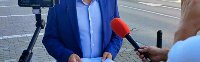Jekić: Dašiću, zbog čega je rekonstrukcija OŠ „Đura Jakšić“ uvećana za čak 33%?