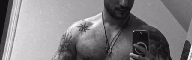 SKINUO SE MIRKO ŠIJAN! Za praznike najavljuju ledene dane, a dame se mogu ugrejati od ovog vrelog prizora: Ceo istetoviran, pločice, ožiljci...