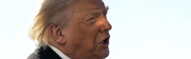 Трамп: Путин спреман за мир, Зеленски кочи договор