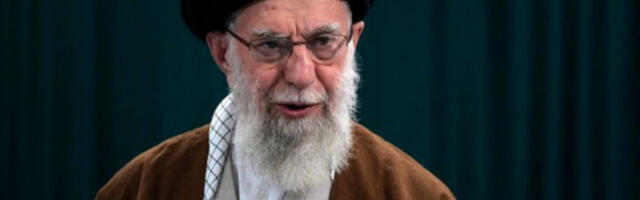 Техеран: Ајатолах Али Хамнеи је жив и командује из ратне собе