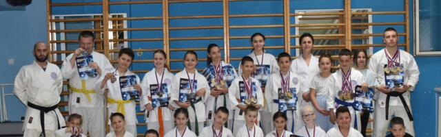 Čačak bio domaćin karate turnira “Nisijama kup“: Domaćin sa 52 odličja osvojio drugo mesto u generalnom plasmanu