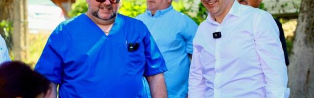 PAVLOVIĆ I LAZAREVIĆ UDRUŽENIM SNAGAMA!  Preventivni kardiološki pregledi u Velepolju okupili veliki broj meštana, uskoro i nova ambulanta u Donjoj Studeni! (FOTO)