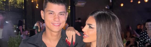 Minijaturni bikini jedva pokrio intimne delove: Ena Čolić u vreloj akciji sa Pejom