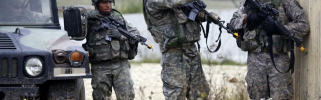 NAPADNUTA AMERIČKA BAZA! Proiranska grupa zasula raketama Jenikije!