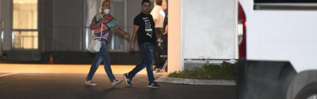 HITNO pozvani, DRAMA u Kliničkom! Marija i Bebica usred NOĆI doleteli u URGENTNI, Kulićka UPLAKANA trčala kroz hodnik! (FOTO)