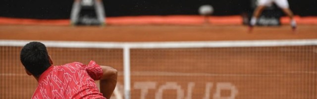 KADA JE TEŠKO NOVAK: Srbin se (ponovo) upisao u istoriju svetskog tenisa, novi trofej u Rimu!