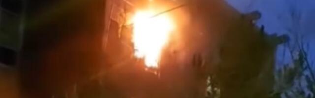 Gori stan u Požeškoj: Stanari odmah evakuisani (VIDEO)