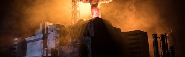 Horor! Eksplozija raznela fabriku: Dvoje stradalo, spasioci tragaju za nestalima u pepelu (VIDEO)