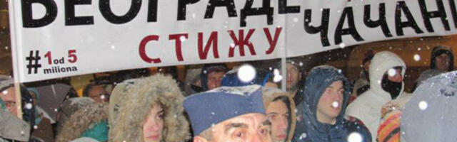 Opozicija i vlast o protestu građana ispred TV u Čačku gde je gostovao Vučić