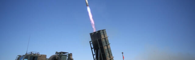 Токио под војним и енергетским притиском Русије и Кине