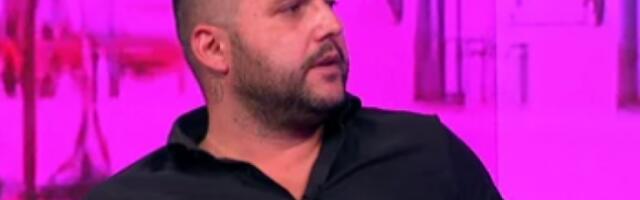 NAJBRUTALNIJE PONIŽENJE STANIJE DOBROJEVIĆ: Asmin otkrio kako je KRIŠOM gledao Majine SLIKE pre "Elite", starleta ga IZBACILA iz stana u gluvo doba noći!