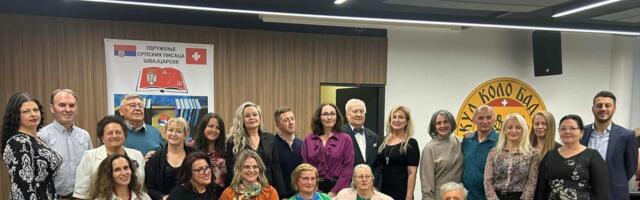 Pisanje leči žal za domovinom
