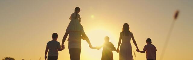 Počela izrada Zakona roditelj - negovatelj: Saznajte do kog datuma je otvoren poziv za učešće