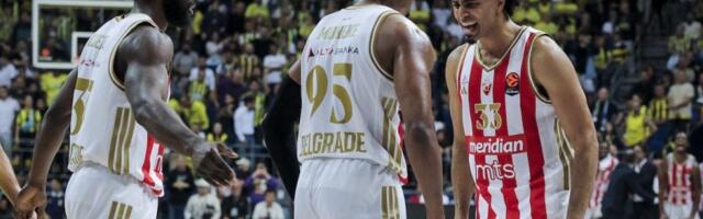 Zvezdini košarkaši uživo gledali finale EP u vaterpolu (FOTO)