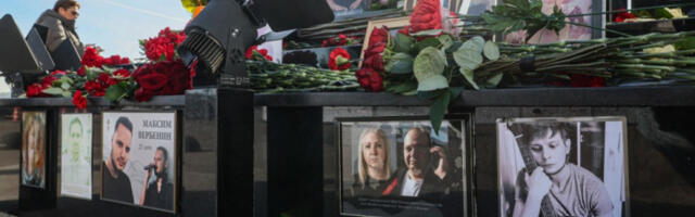 Амбасада САД у Москви саопштила солидарност са Русијом на годишњицу терористичког напада