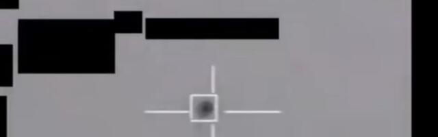 PENTAGON OBJAVIO SNIMAK RAZARANJA NLO! Američki F-16 raznosi misteriozni objekat, a onda ŠOK: Pogledajte šta je letelica izbacila u trenutku uništenja! (VIDEO)